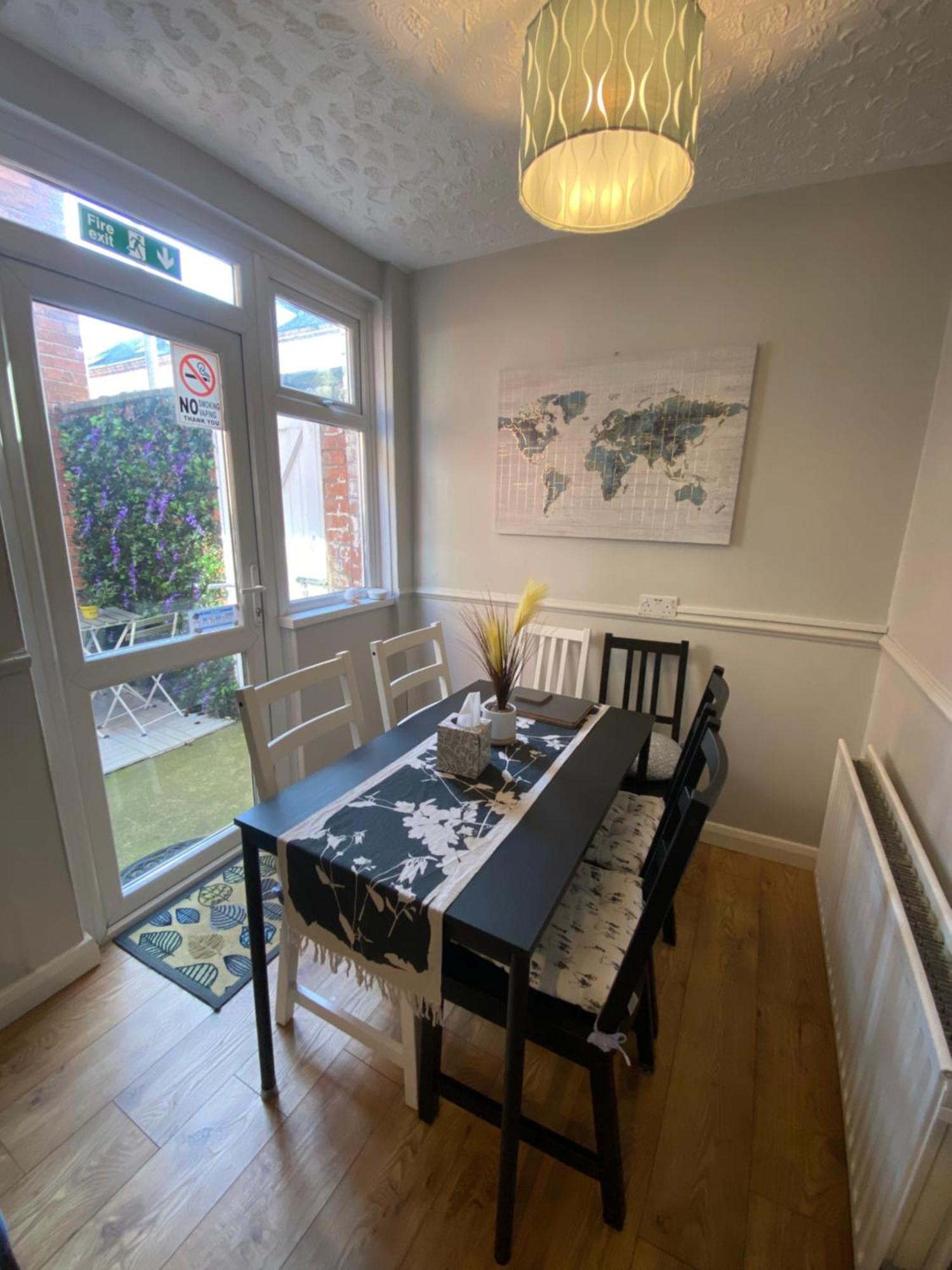 Connswater Town House *